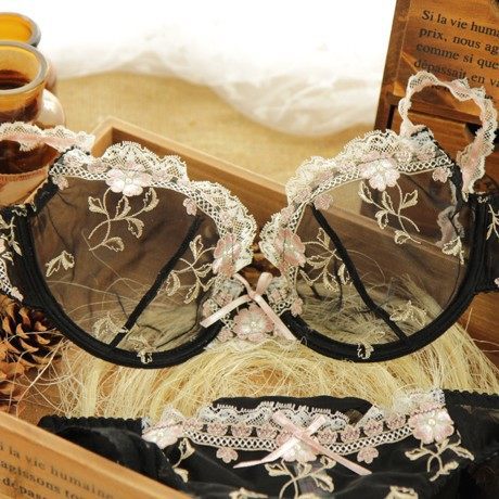 Free Shipping! Exquisite embroidery lotus pink ultra-thin women&#39;s sexy transparent lace underwear bra set