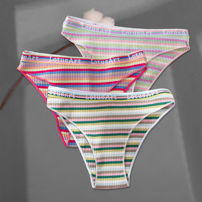 FINETOO 3Pcs/Set Colorful Stripes Panties Women&#39;s Cotton Briefs M-XL Low-Rise Rainbow Underwear Ladies Underpants Girls Panties