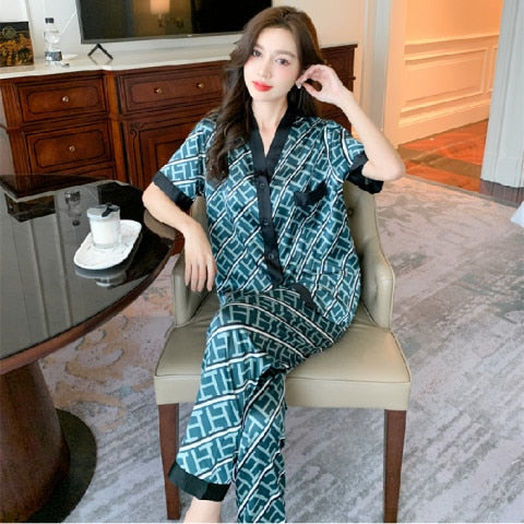 M-5XL Plus Size Luxury Silk Pajamas for Women Summer V Neck Letter Print Home Suit Stain Pajama Set Woman Sleepwear Pijama Mujer