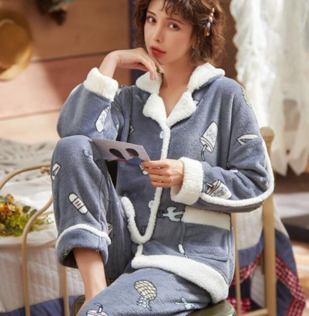 Winter Thick Flannel Warm Pajamas for Women Pyjamas Cute Coral Fleece Sheep Female Pajama Set sleepwear Home Suit