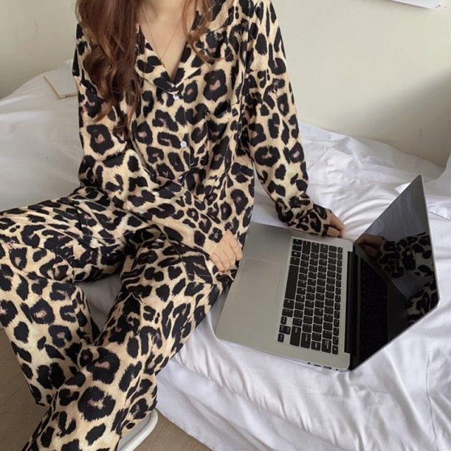 Silk Pajamas for Women Cute Leopard Home Clothes for Women Sleepwear Nightie Women&#39;s Clothing Spring Summer 2020 Pyjama Femme